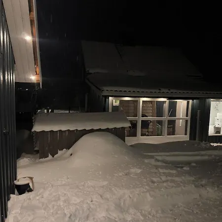 Comfortable House In Lyngen * Oksvik