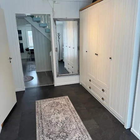 Comfortable House In Lyngen Vila