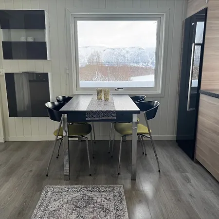 Comfortable House In Lyngen Oksvik