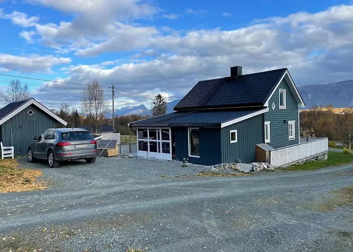 Villaer Comfortable House In Lyngen